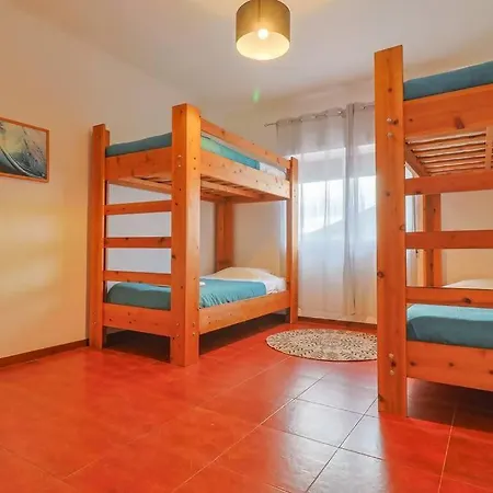 Дом отдыха Azores Surf Center House Рибейра-Гранди