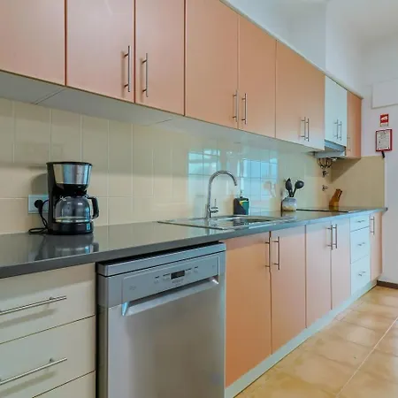 Azores Surf Center House *